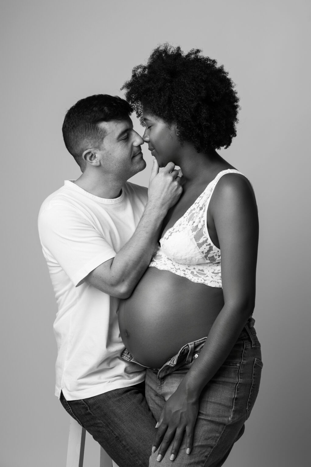 fotografia editorial de embarazo en Cervelló